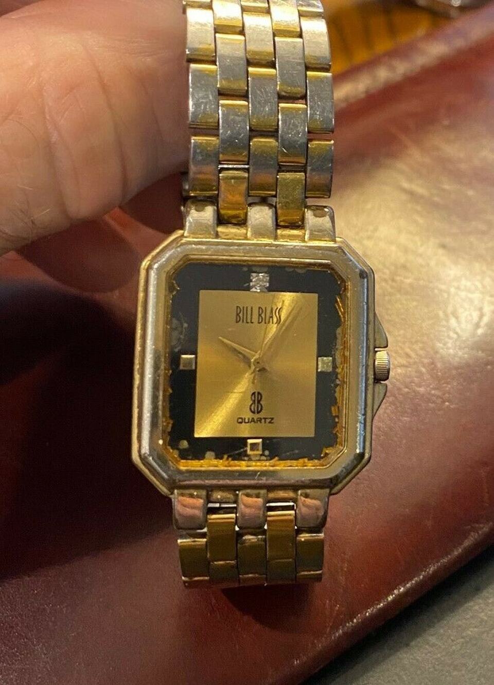 Women's VTG 25mm Bill Blass Watch, Gold Tone with Bracelet Band